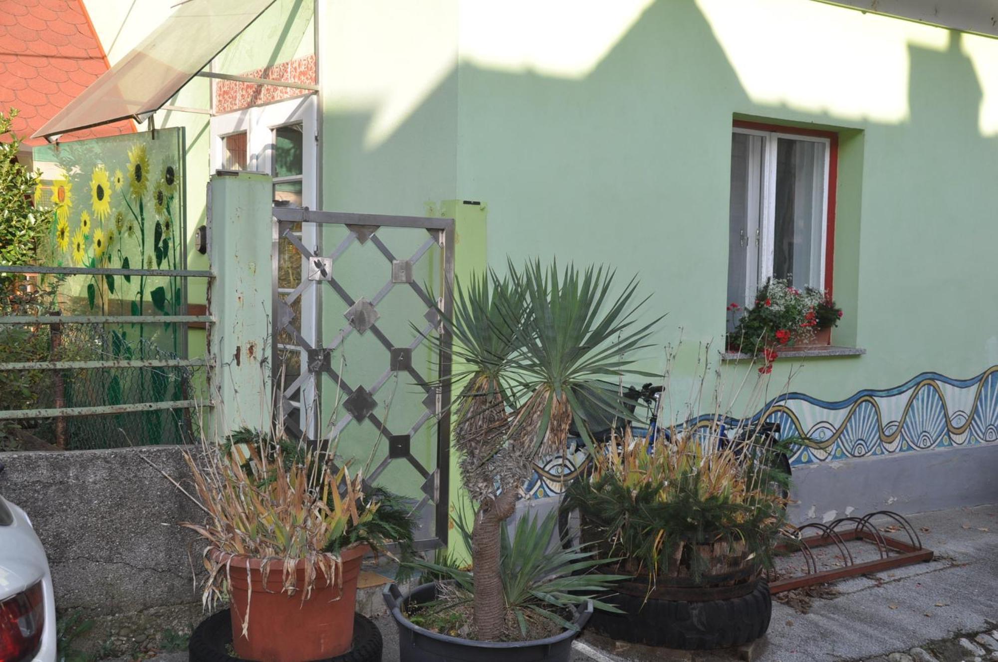 Apartma By The River